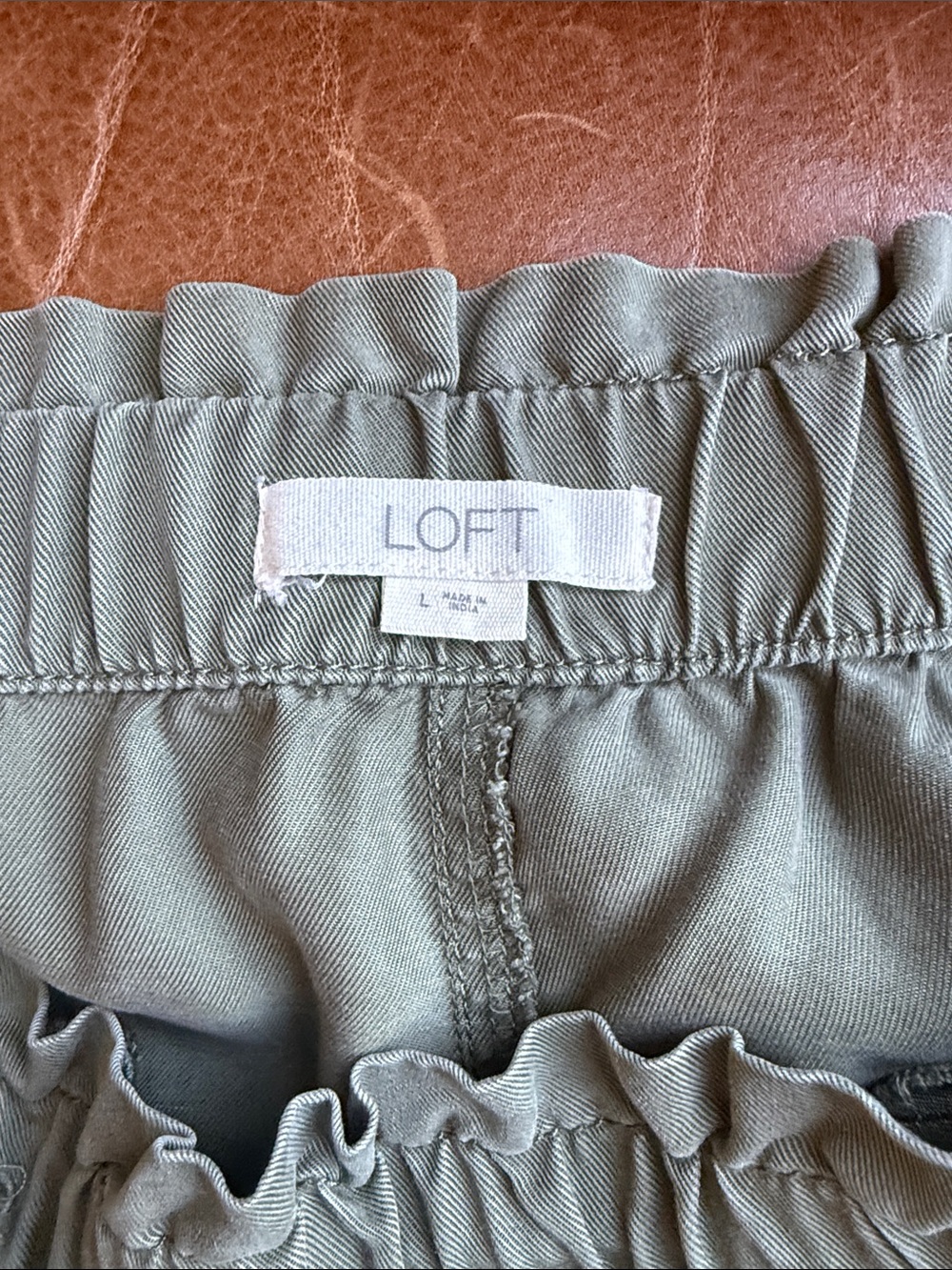 LOFT Olive Green Wide Leg Pants; size L - Picture 5 of 6